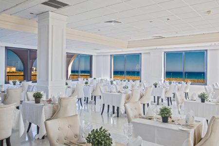 Tsokkos Anmaria Beach Hotel