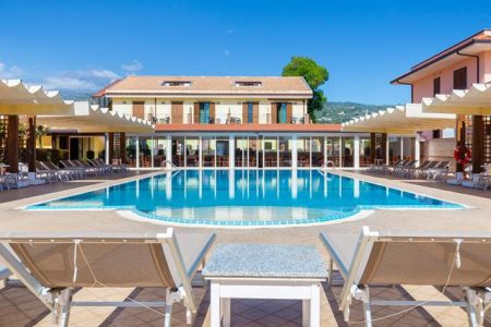 Agriturismo La Terra dei Sogni – inclusief huurauto